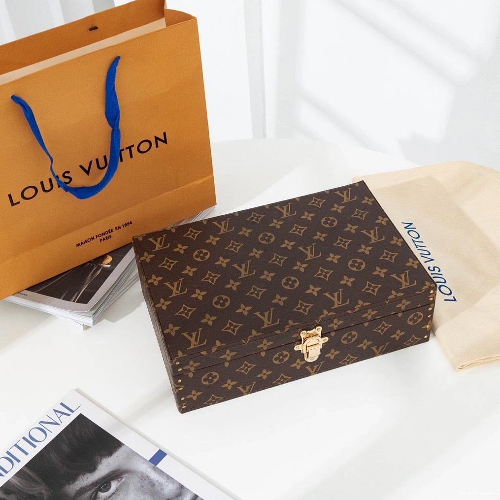 ACCESSORIES LV BOX CUSTOM 0813